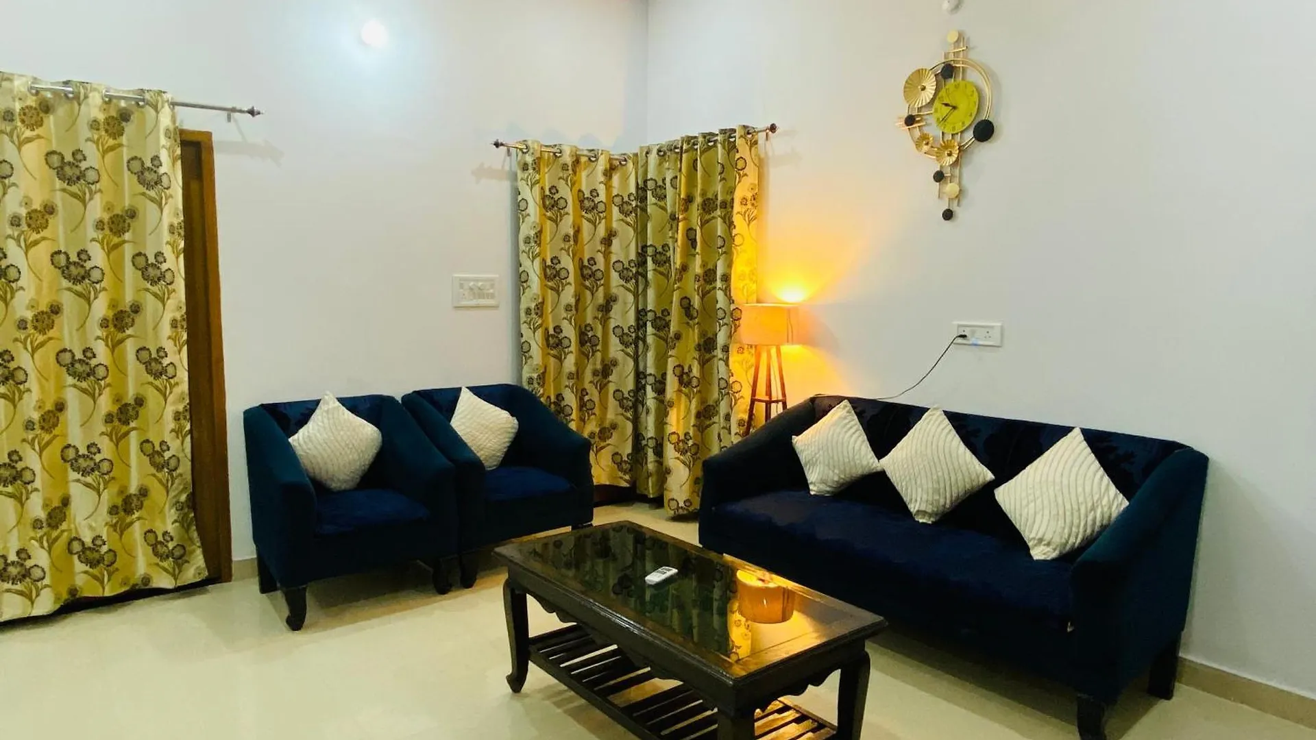 Green View Apartments Flat A Waranasi